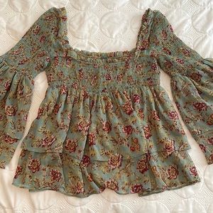 Like New- Free People BOHO Floral Blouse with Bell Sleeve